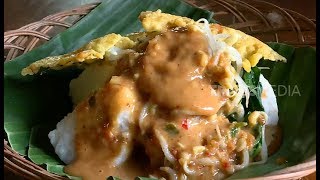 Pecel Punten Khas Blitar  RAGAM INDONESIA 161019 [upl. by Ayekan925]