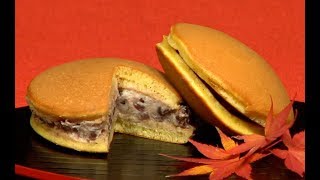 How to Make Dorayaki Doraemons Favorite Snack Recipe どら焼き 作り方レシピ [upl. by Nnaylloh]