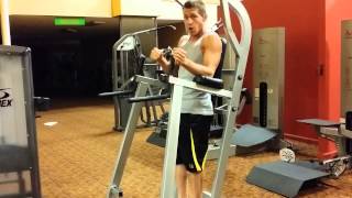 How to do captains chair leg raises  Andy Frisch [upl. by Echikson]