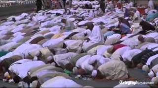 Thousands of Muslims pray outside Mosque in Mecca ahead of Hajj pilgrimage [upl. by Etep81]