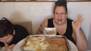 Mukbang  Brunch med Nudlar korv och stekt ägg [upl. by Harhay674]