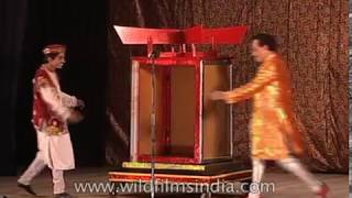 Indian magician P C Sarkar Jr shows his famous magic trick  The Golden Light [upl. by Seton]