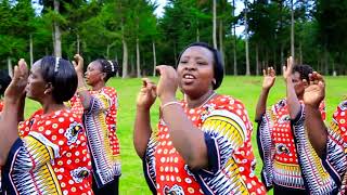 NGINYÚKÍTIE BY TINGANGA CATHOLIC CHOIR [upl. by Itsrejk]