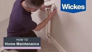 How to Bleed a Radiator with Wickes [upl. by Ynnad]