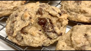 Neiman Marcus style Chocolate Chip Cookies [upl. by Eseila]