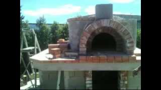 COSTRUZIONE FORNO A LEGNA E BARBECUE [upl. by Ymirej]