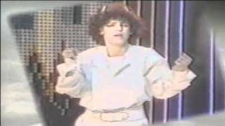 Musica de los 80s Lucia quotMarineroquot version en Español [upl. by Casandra484]