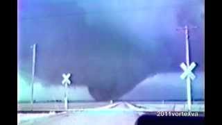 Halstead Kansas Tornado 3131990 [upl. by Monreal]