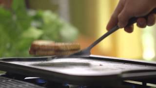 How to Cook on a Cast Iron Griddle [upl. by Carmel842]