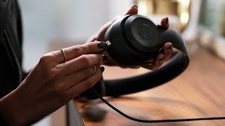 How to charge Beats Studio3 Wireless  Fast Fuel [upl. by Siulesoj534]