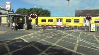 Birkdale Level Crossing [upl. by Ardelis]