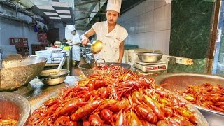 Extreme Chinese Street Food  JACUZZI CHICKEN and Market Tour in Kunming  Yunnan China Day 4 [upl. by Kial]