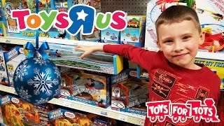 Toys R Us CHRISTMAS  TOY HUNT for Kids  Toys For Tots  LIGHTtheWORLD  Vlogmas Kinder Playtime [upl. by Christina120]